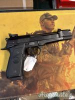 Beretta 96 COMBAT .40 Smith & Wesson