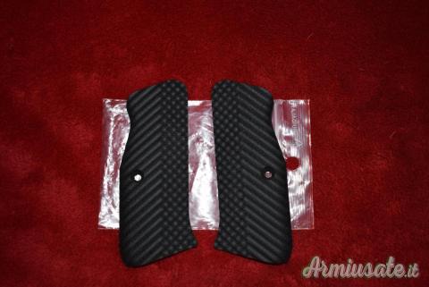 Guancette Nere in resina grip per CZ Shadow 2.