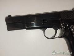 PISTOLA BROWNING MOD. HP35 CAL.9X21+1C.