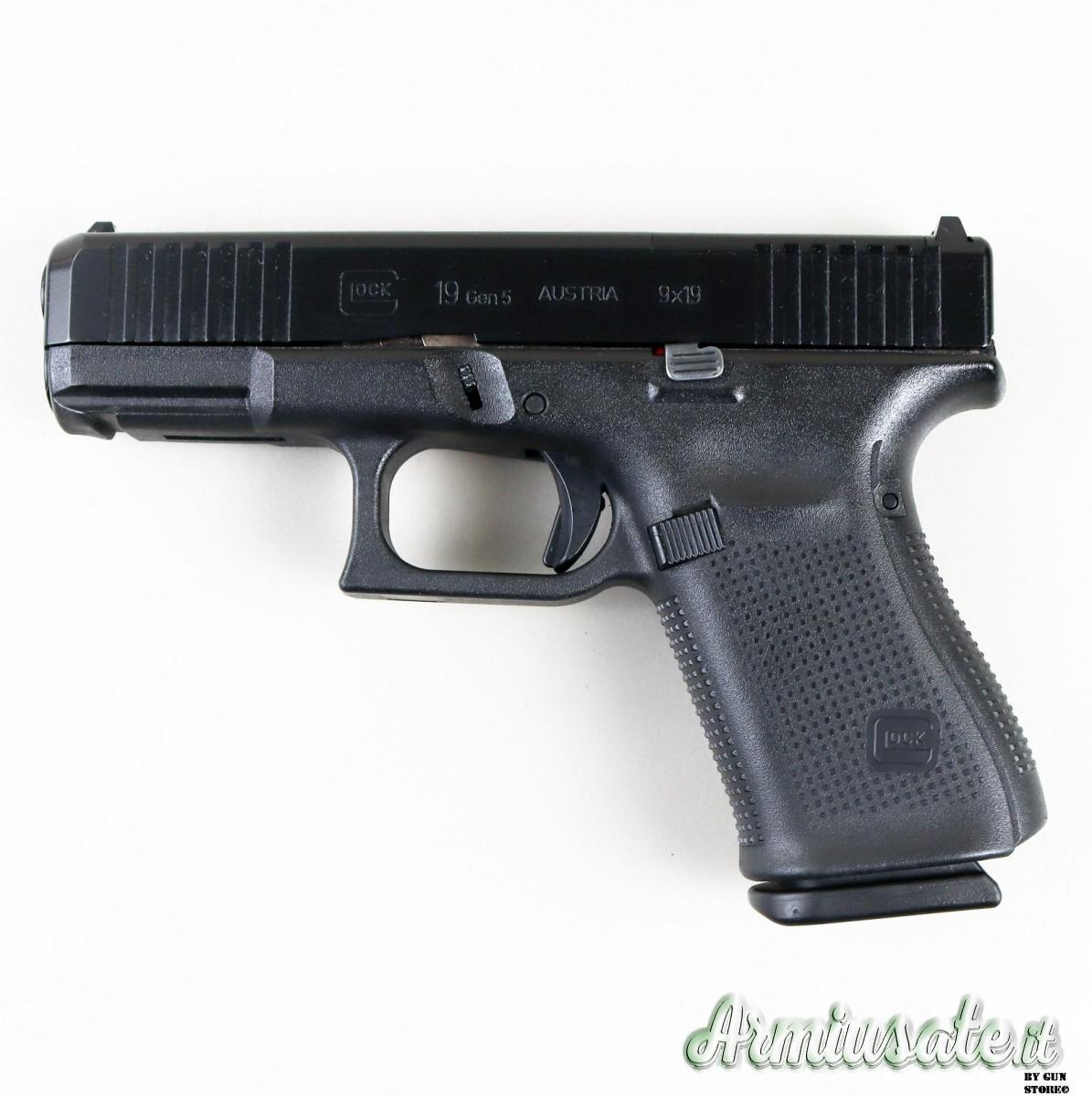 Glock 19 Gen 5 FS MOS 9x19mm Parabellum | Luger | NATO Glock 19 Gen 5 FS MOS 9x19mm Parabellum | Luger | NATO