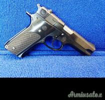 Smith & Wesson