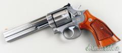 Smith & Wesson