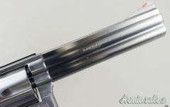 Smith & Wesson