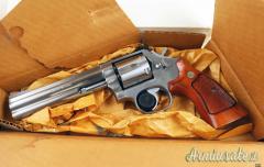 Smith & Wesson