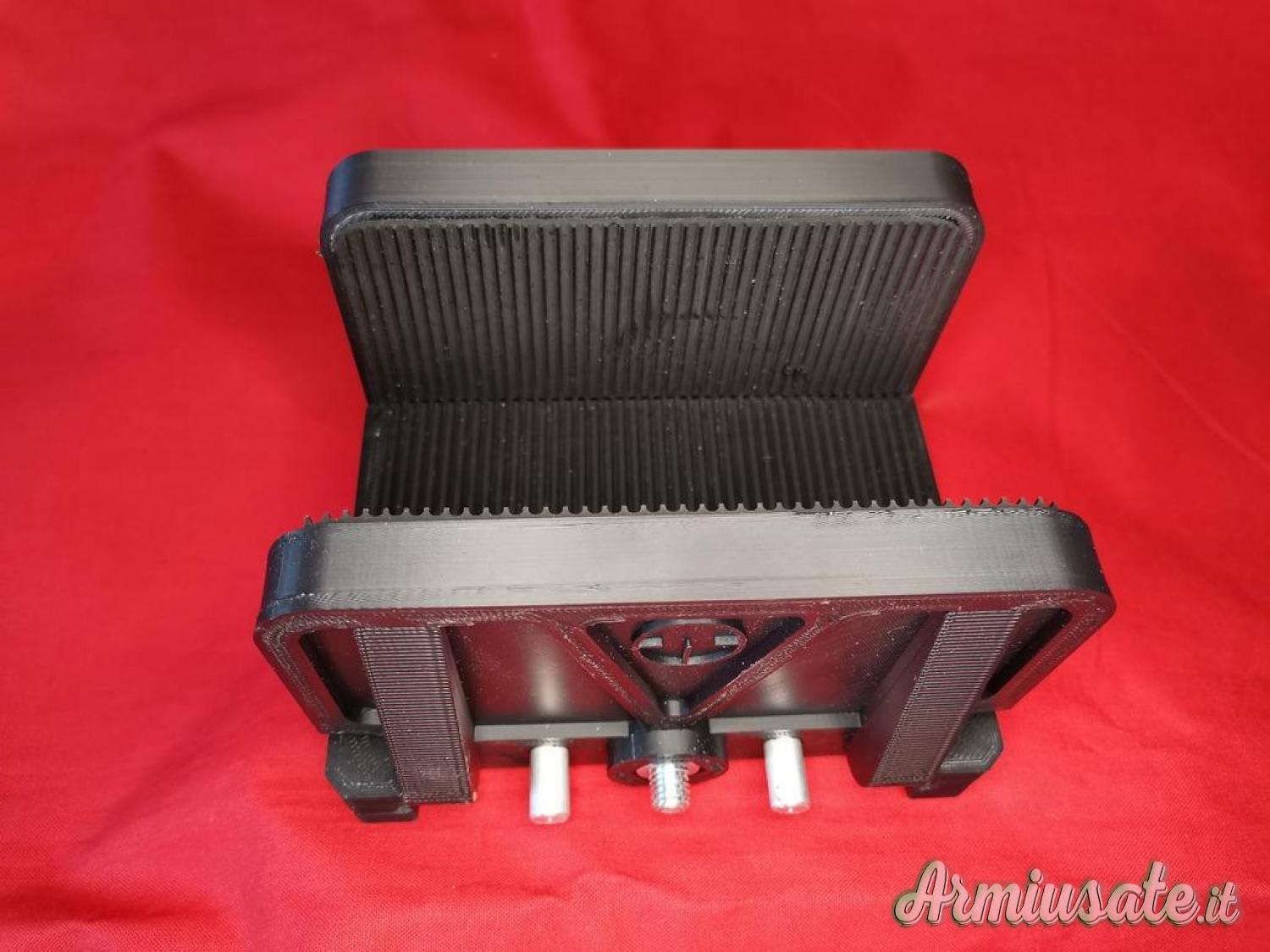 Morsa rest  per cavalletto fotografico. Morsa rest  per cavalletto fotografico.