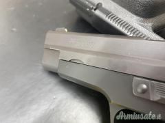 SIG-Sauer P226 9x21mm IMI