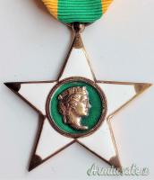 Rarissima decorazione epoca fascista “STELLA AL MERITO DEL LAVORO” modello 1924 con scatola