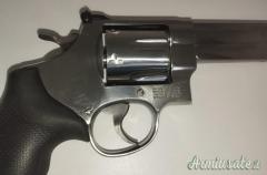 REVOLVER S&W  MOD. 629-6 CAL.44 MAGNUM 6,5