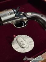 COLT Saa Samuel Colt 150°