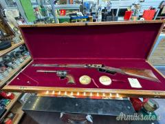 Winchester Coppia Fucile a Leva Winchester e Revolver Colt 1873 .44-40 Winchester