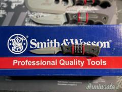 Smith Wesson kit survivor