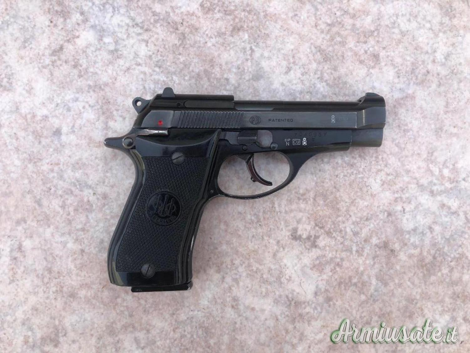 Pistola Beretta 85bb cal 9x17 ottime condizioni per info contattaci Pistola Beretta 85bb cal 9x17 ottime condizioni per info contattaci