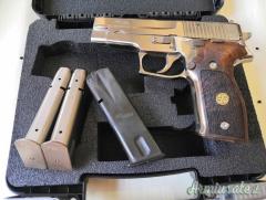 SIG-Sauer P226  9x21mm IMI