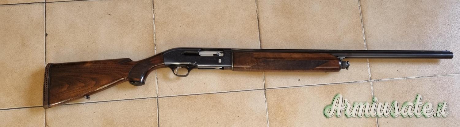 SEMIAUTOMATICO BERETTA 301 CALIBRO 12 SEMIAUTOMATICO BERETTA 301 CALIBRO 12