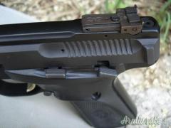 Browning BUCK MARCK .22 LR Long Rifle
