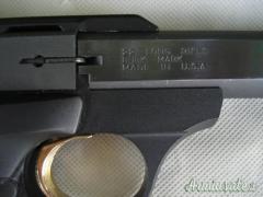 Browning BUCK MARCK .22 LR Long Rifle