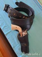 Cinturone per colt western