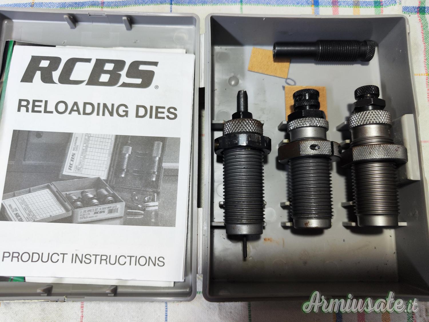 RCBS Full Lenght Die Set Cal. 40 S&W - codice 22115 RCBS Full Lenght Die Set Cal. 40 S&W - codice 22115