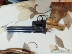 Colt Python  .357 Super Magnum