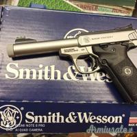 SMITH & WESSON VICTORY cal. 22 LR