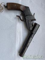 Antica pistola lanciarazzi GM 1920
