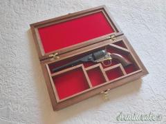 Cofanetto in noce per revolver western