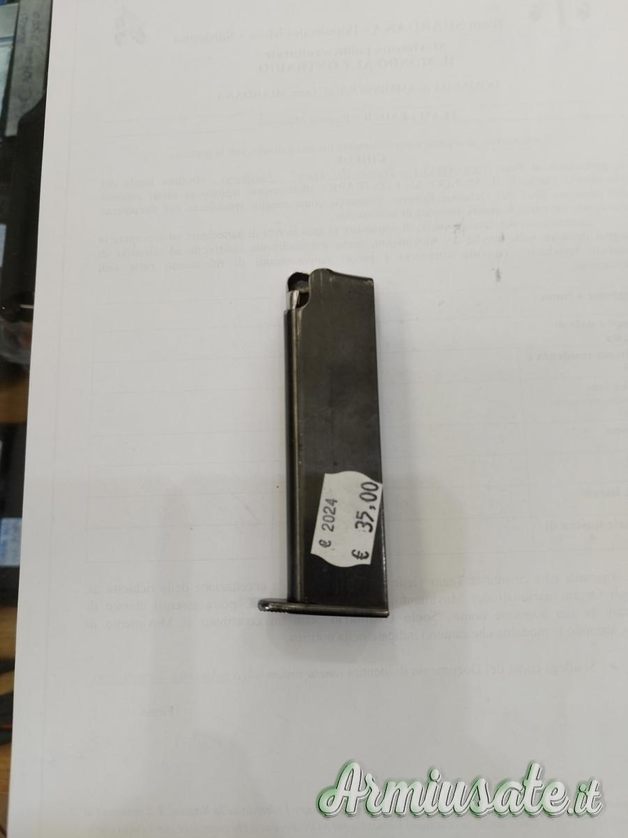 PER PISTOLA MARCA STAR MOD. SI CAL. 7,65BROW. DA 8 COLPI (NUOVO) PER PISTOLA MARCA STAR MOD. SI CAL. 7,65BROW. DA 8 COLPI (NUOVO)