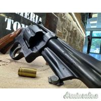 Smith & Wesson