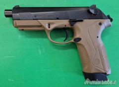 Pistola semiauto Beretta Px4 Storm Special Duty Cal.45 ACP Pistola semiauto Beretta Px4 Storm Special Duty Cal.45 ACP