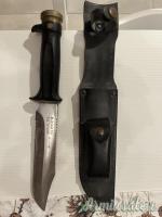 Vendo stock di coltelli