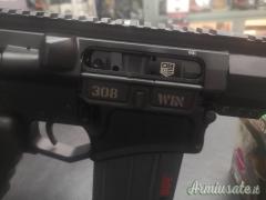 CARABINA SEMIAUTO DI MARCA DIAMONDBACK MODELLO DB 10 IN CALIBRO 308 WIN.