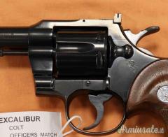 Revolver Colt Officers Match Cal. 22LR Sportivo