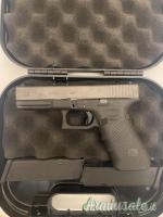 Glock 17 9x21mm IMI