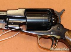 Revolver Uberti Avancarica 1889 Cal. 36