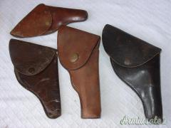 4 Fondine per Revolver Vintage 34 €. spedite