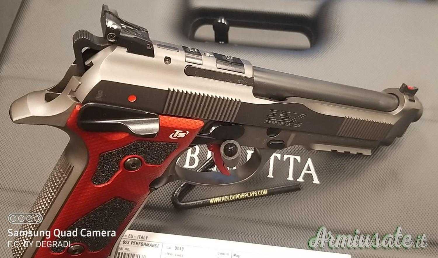 Beretta 92 X PERFORMANCE DARK SERIES LA ROSSA 9x19mm Parabellum | Luger | NATO Beretta 92 X PERFORMANCE DARK SERIES LA ROSSA 9x19mm Parabellum | Luger | NATO