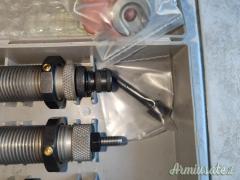 DIES SET RCBS AL CARBURO DI TUNGSTENO 45 ACP+TAPER+SHELL HOLDER