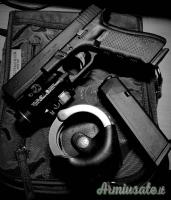 Glock 17  4° Serie 9x21mm IMI