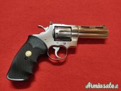Revolver Colt Python