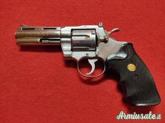 Revolver Colt Python