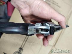Revolver Smith & Wesson 617 calibro .22 LR