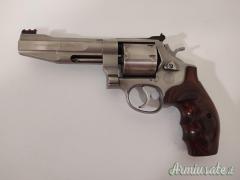 S&W 627 Performance Center  .357 Magnum