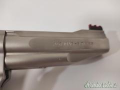 S&W 627 Performance Center  .357 Magnum