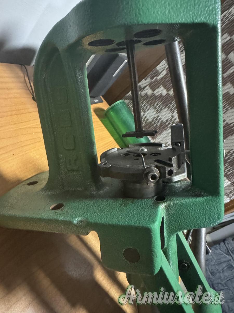 Pressa RCBS 4x4 con dosatore Pressa RCBS 4x4 con dosatore