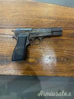 Pistola  semiautomatica BROWNING MOD HP cal 7,65 PARABBELLUM