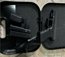 Glock 19 9x21mm IMI condizioni perfette con valigetta e accessori originali