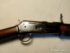 Colt a pompa