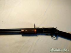 Colt a pompa