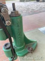 RCBS LUBE-A-MATIC