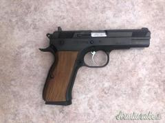 Pistola Tanfoglio P45 cal 45 HP ottime condizioni  per info contattaci
